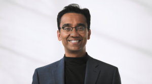 Doctor uses ‘med-comedy’ to promote good health